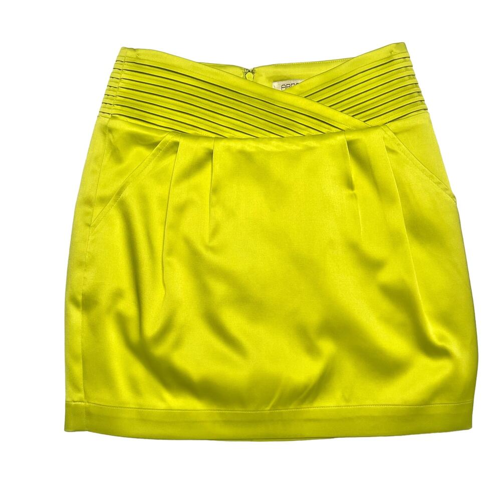 Y2K Satin Lime Green Mini Skirt size 0‎ Asymetrical High waist Shiny Disco